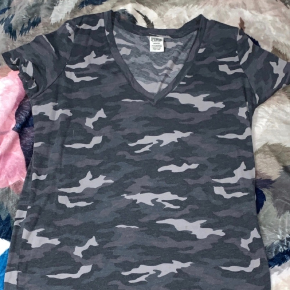Pink camo t shirt!